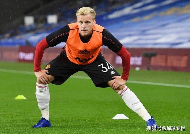 开云体育网址-窗口期体能课后；阿贾克斯门线救险备战欧冠；话题不断；阵容厚度经受考验的简单介绍